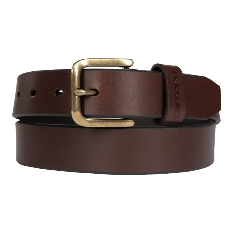Brauner Carhartt Leder Gürtel mit Metallschnalle aus robustem Zaumzeugleder, Produktansicht auf weißem Hintergrund
