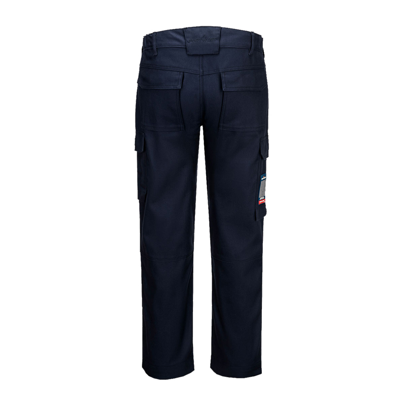 Rückansicht einer PortWest Arbeitshose in Marineblau mit Gesäß- und Beintaschen, robuste Workwear für den Arbeitsalltag