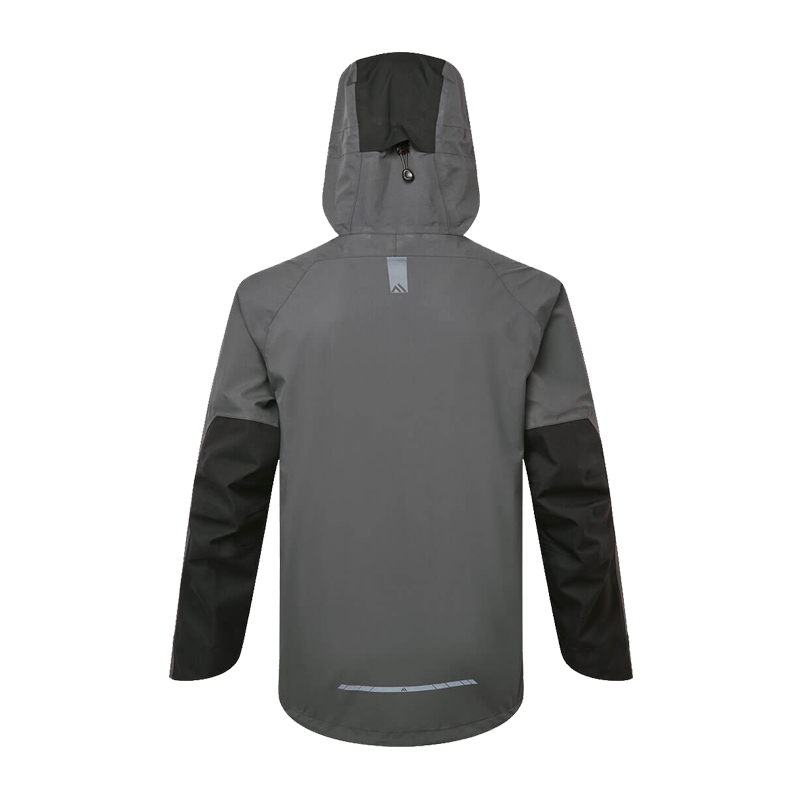 Rückansicht einer PortWest Jacke mit Kapuze in Grau-Schwarz, wetterfeste Arbeitsjacke mit reflektierenden Details