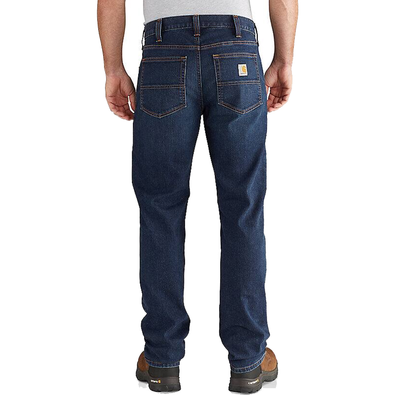 Rückansicht der Carhartt 102804 Rugged Flex Stretch Jeans in Dunkelblau, gerade geschnitten im relaxed fit mit Gesäßtaschen