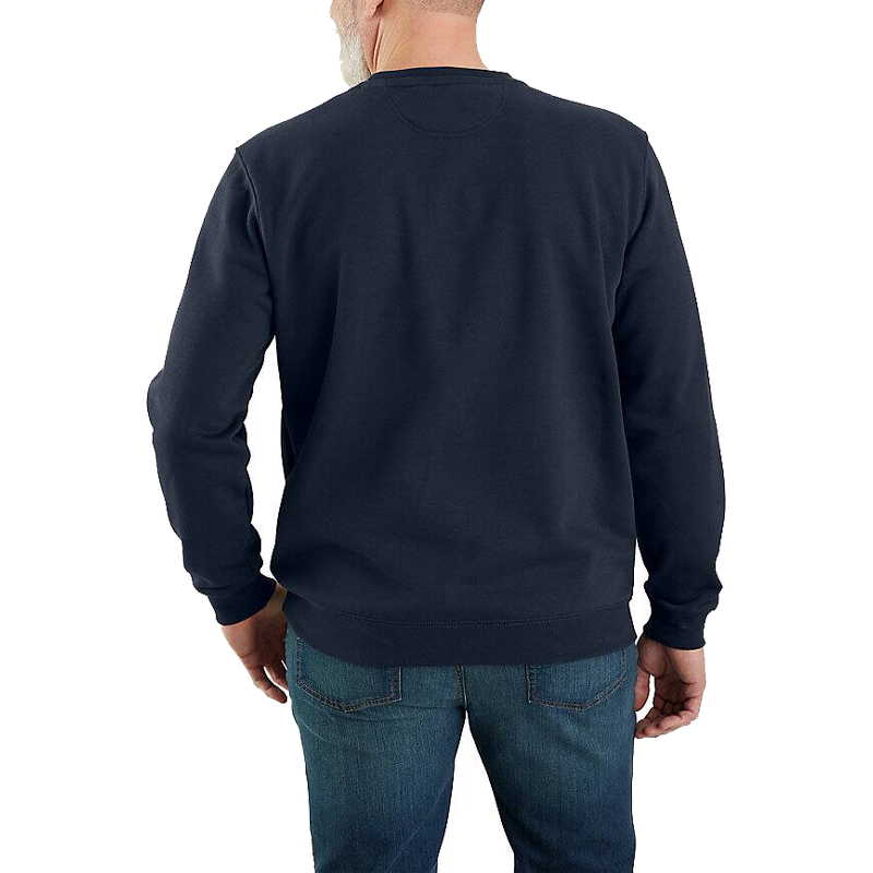 Rückansicht eines dunkelblauen Carhartt K124 Marquette Sweat Shirts aus verstärkter Baumwolle im Loose Fit an einem Model