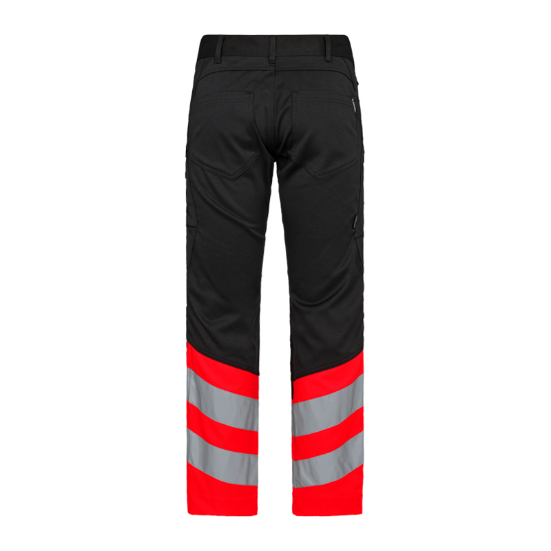 Rückansicht der ENGEL Safety Stretch Warnschutz Hose Klasse 1 2546-314 in Schwarz-Rot mit breiten silbernen Reflexstreifen an den Beinen