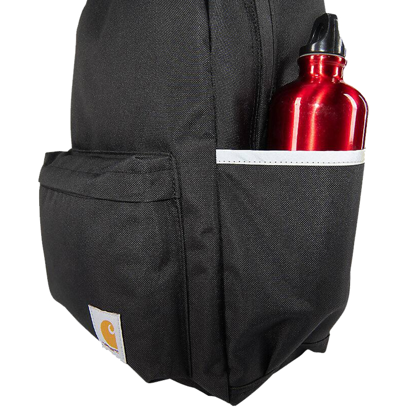 Schwarzer Carhartt Rucksack 21 Liter, robust, gepolstert und wasserabweisend, mit Fronttasche und seitlichem Fach für Trinkflasche