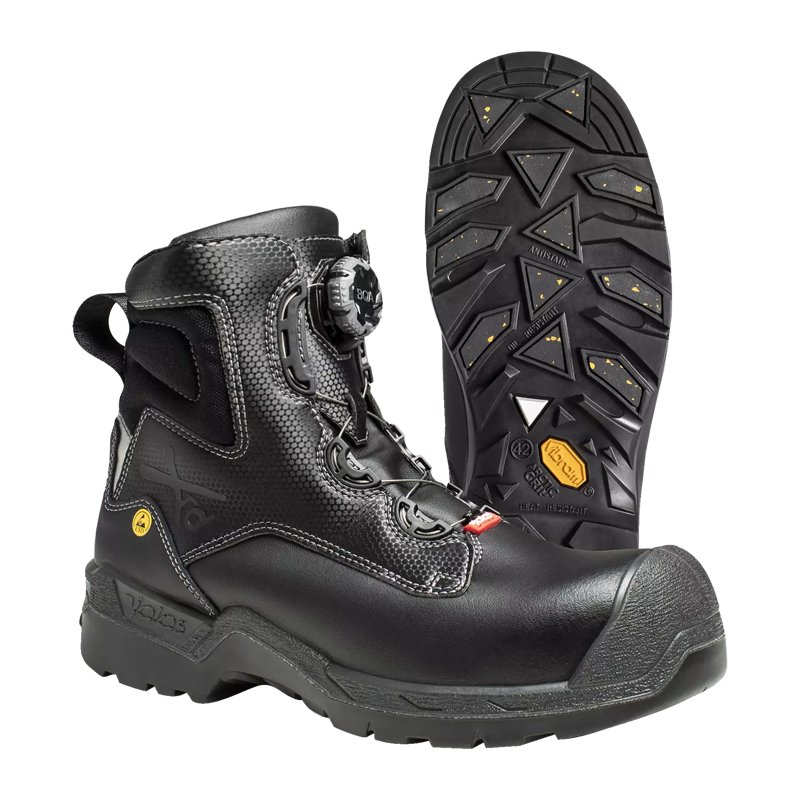Schwarzer Ejendals Sicherheitsstiefel mit BOA-Verschluss, Zehenschutzkappe und rutschfester profilierter Laufsohle, Produktansicht mit Sohlenprofil