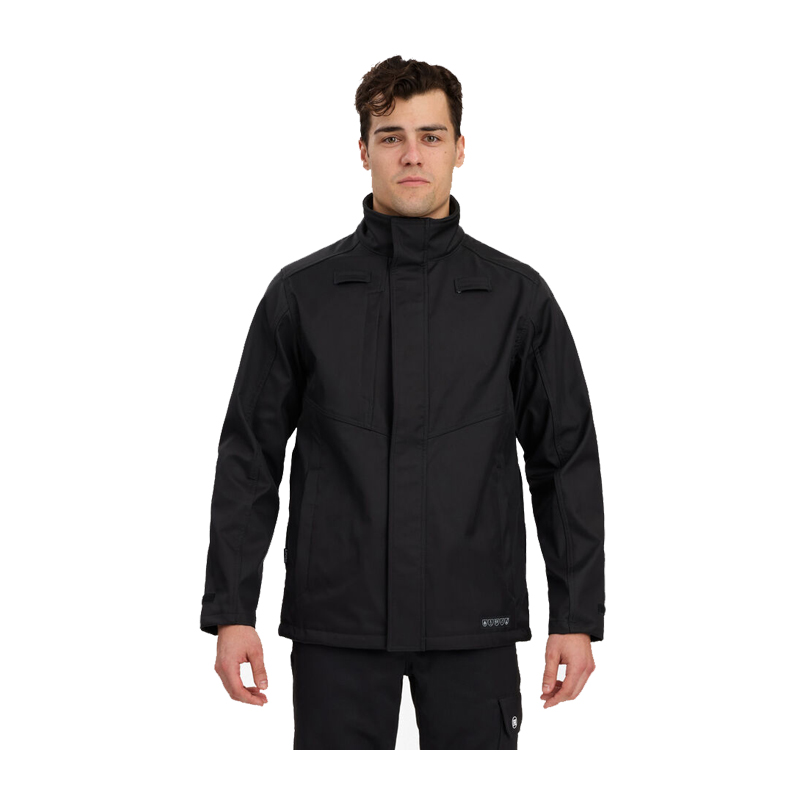 Frontansicht einer schwarzen Engel Herrenjacke mit hohem Kragen und verdecktem Reißverschluss, funktionale Outdoor- und Arbeitsjacke