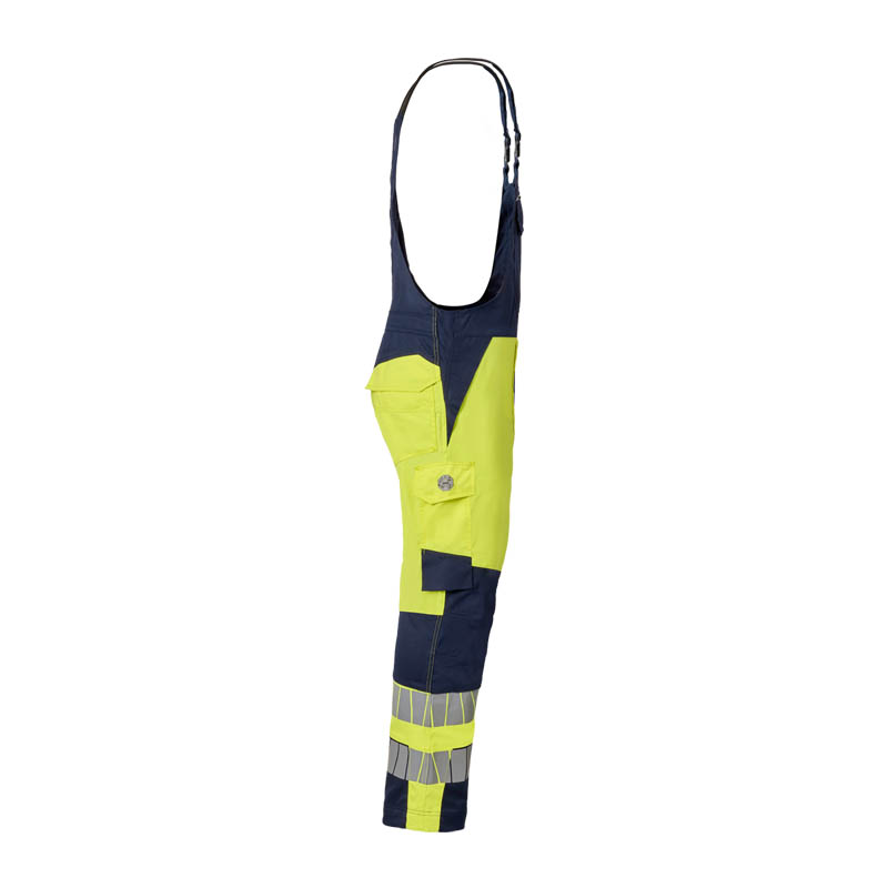 Seitenansicht einer HaVeP Warnschutz-Latzhose in Gelb und Marineblau mit Reflexstreifen und Taschen für den Arbeitseinsatz